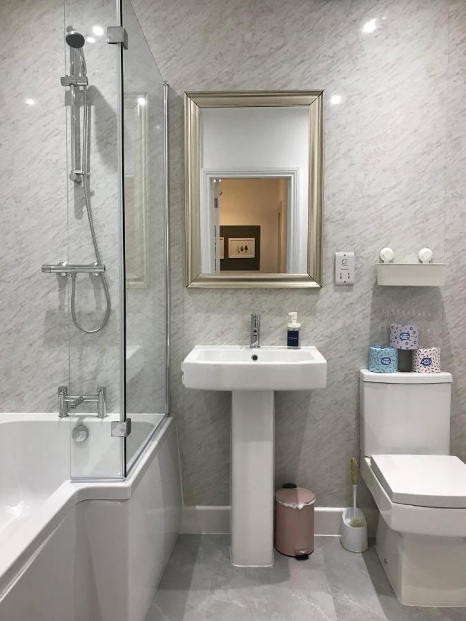 Stylish Modern 3-Bed House Nr Manchester City Ctr Whitefield Ngoại thất bức ảnh