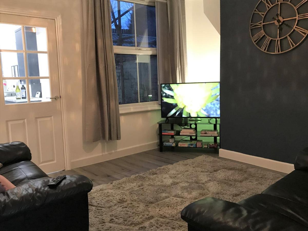 Stylish Modern 3-Bed House Nr Manchester City Ctr Whitefield Ngoại thất bức ảnh