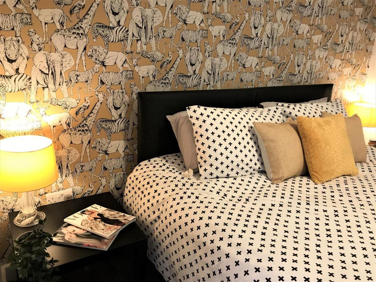 Stylish Modern 3-Bed House Nr Manchester City Ctr Whitefield Ngoại thất bức ảnh