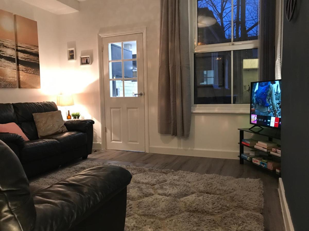 Stylish Modern 3-Bed House Nr Manchester City Ctr Whitefield Ngoại thất bức ảnh